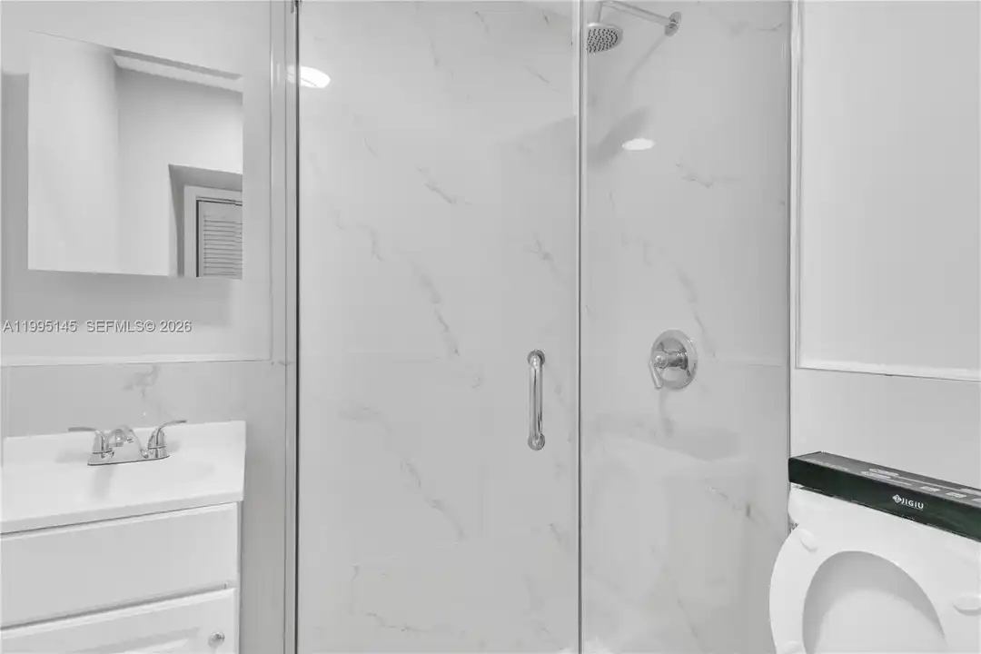 51 SW 59th Ave - View 4