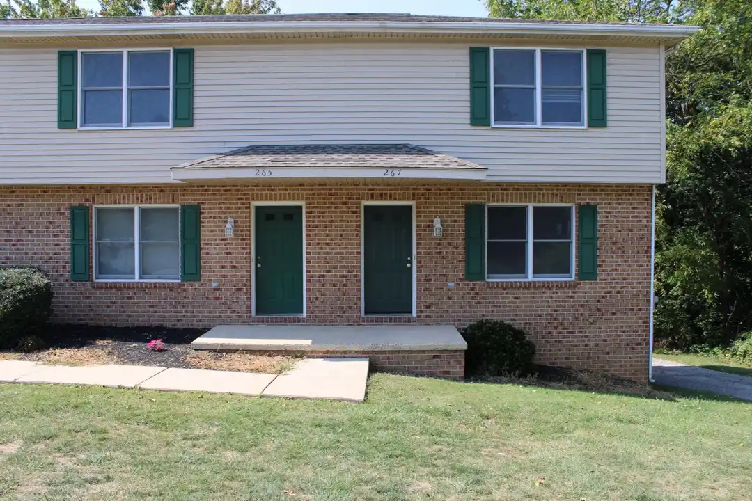 267 Ark Dr – photo 1 of 15
