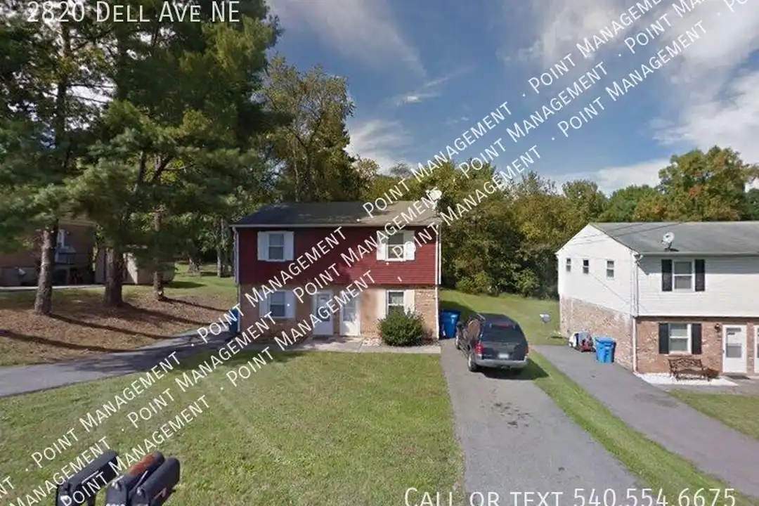 2820 Dell Ave NE – photo 1