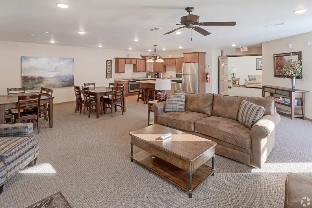 9215 Zimmerly Ave unit 104 - More
