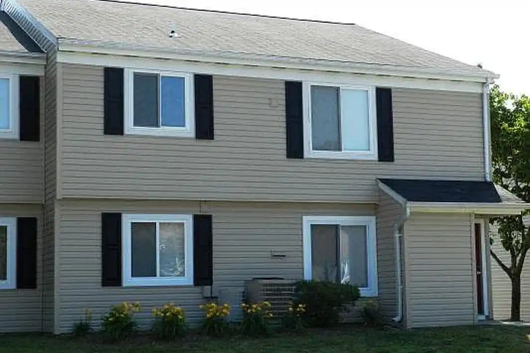 Prince Frederick Village Apartments – photo 1 of 2
