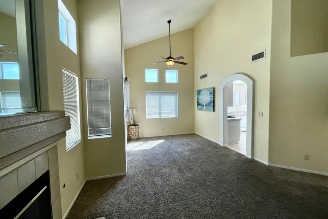 250 Camelback Ridge Ave - View 5