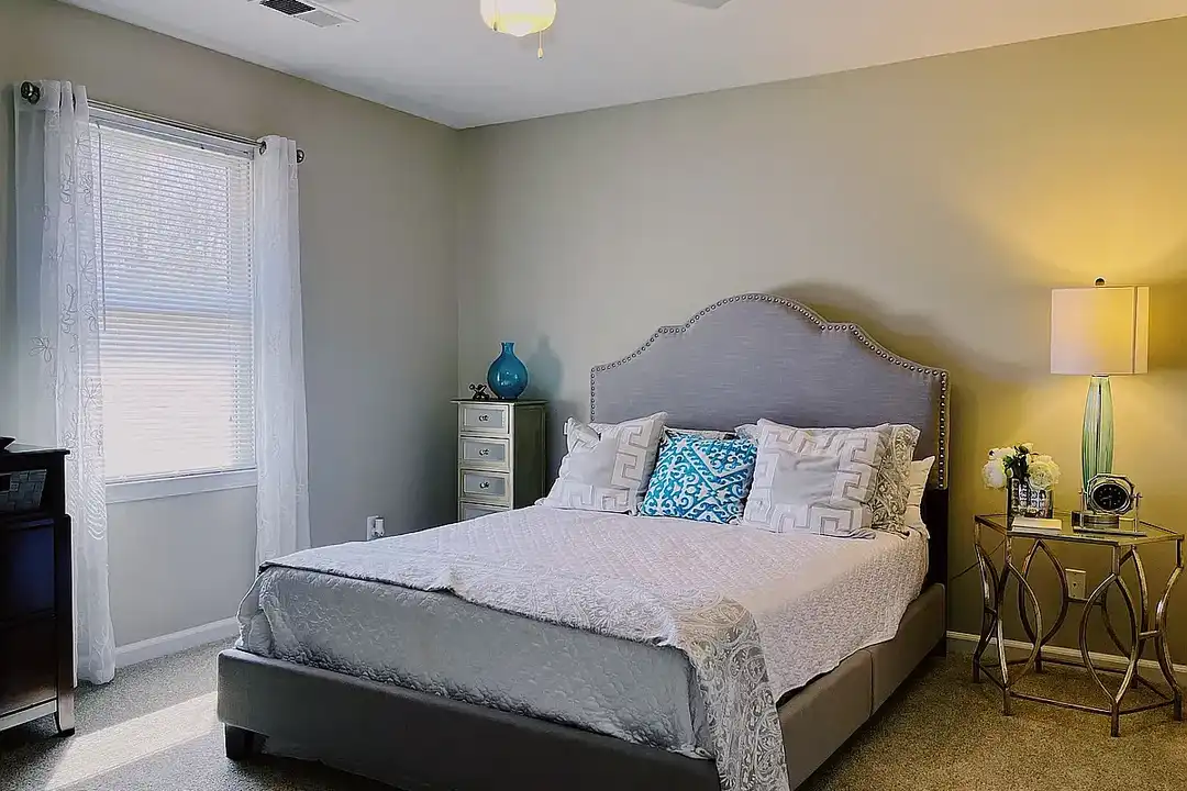 Woodglen Apartments – photo 1 of 22