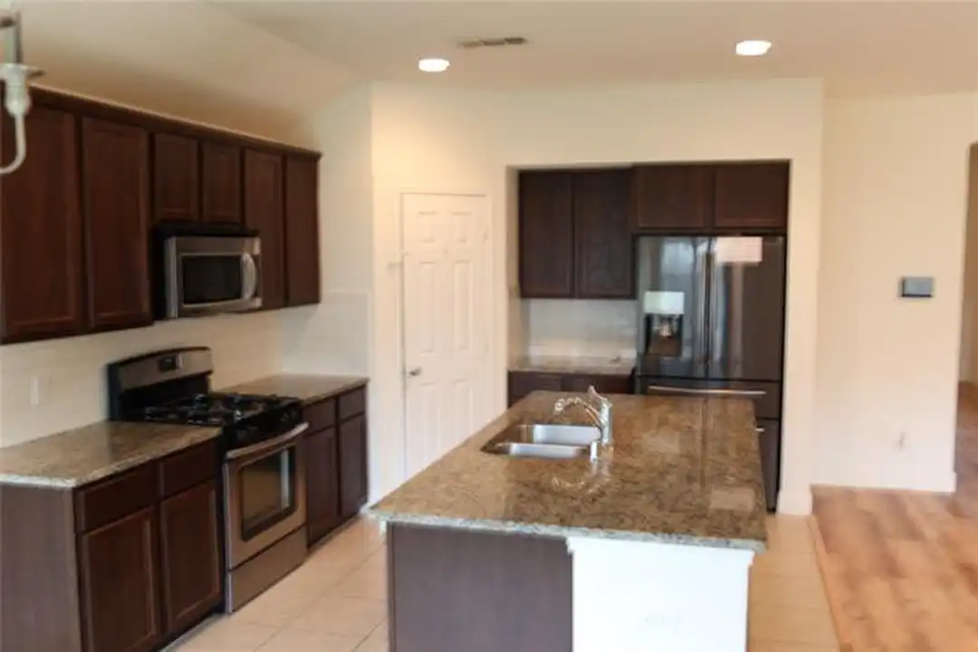 House in Little Elm - View 3