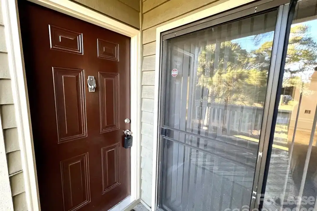 1600 Sharon Rd W #4 - View 2