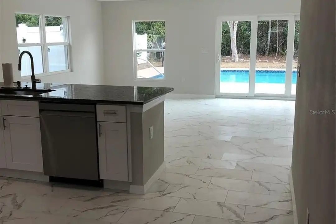 House in Sarasota - View 3