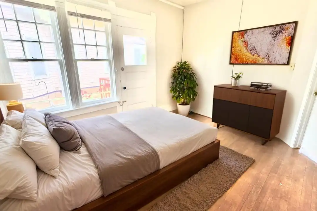 Apartment in Colorado Springs - View 5