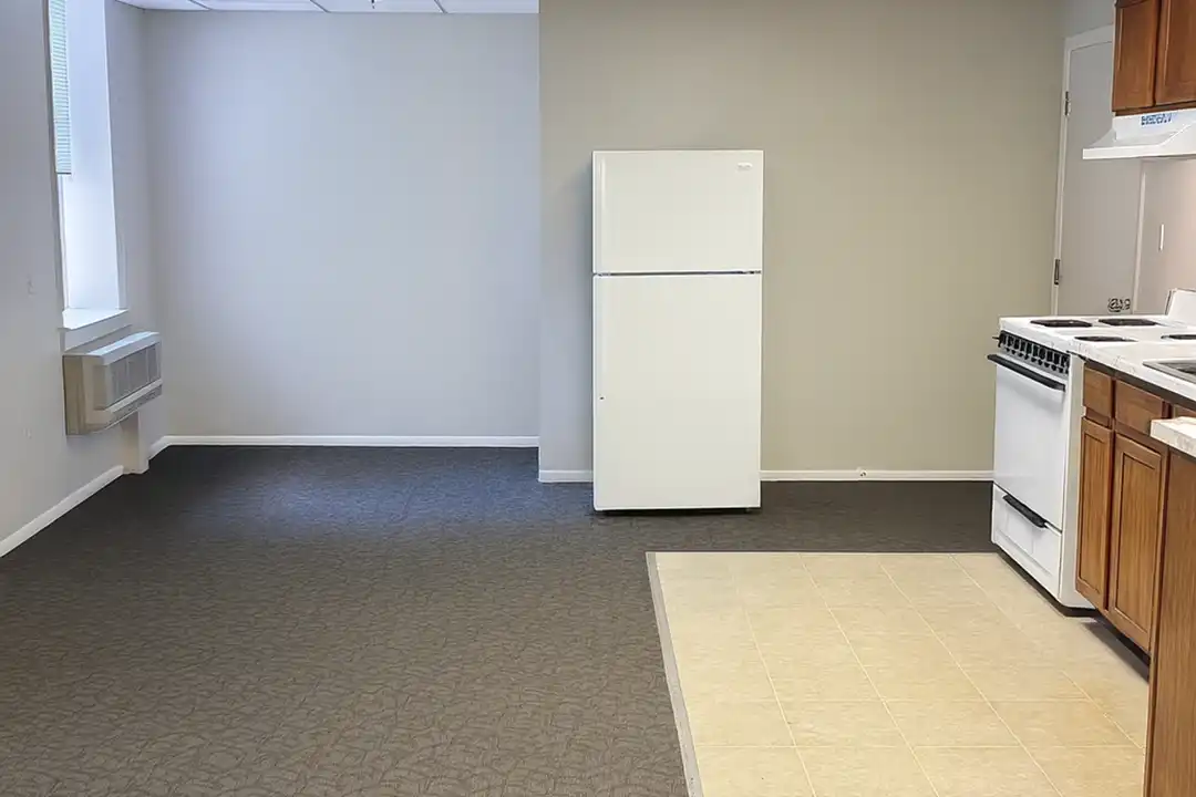 325 S Market St unit 5 – photo 1