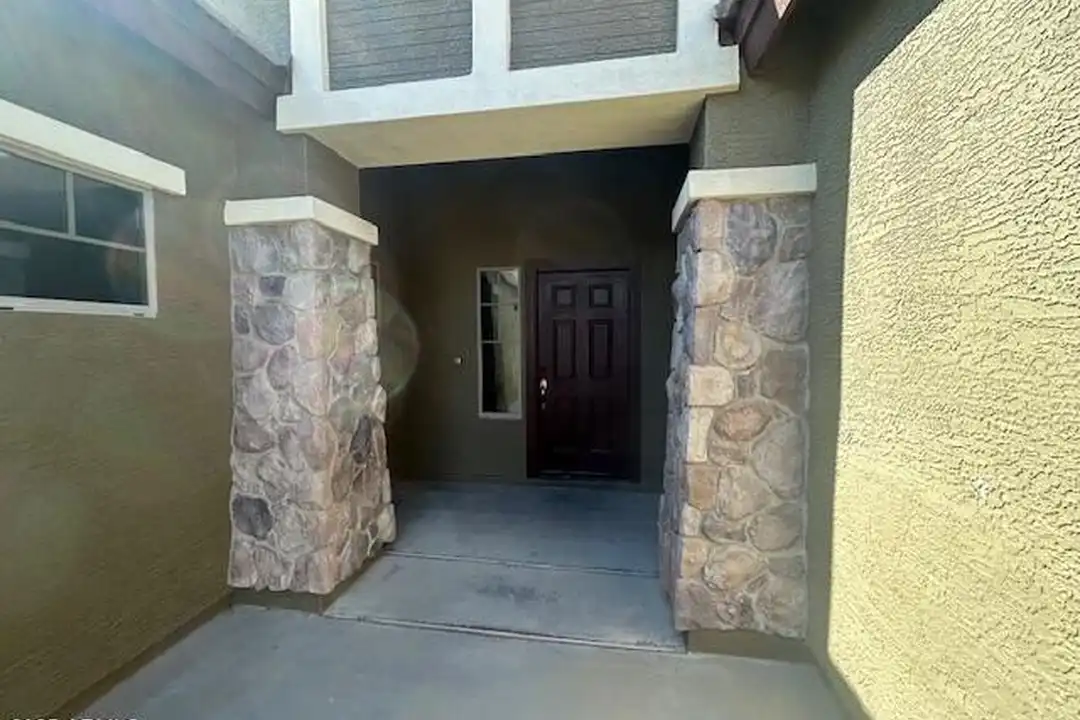 18650 E Swan Dr - View 2