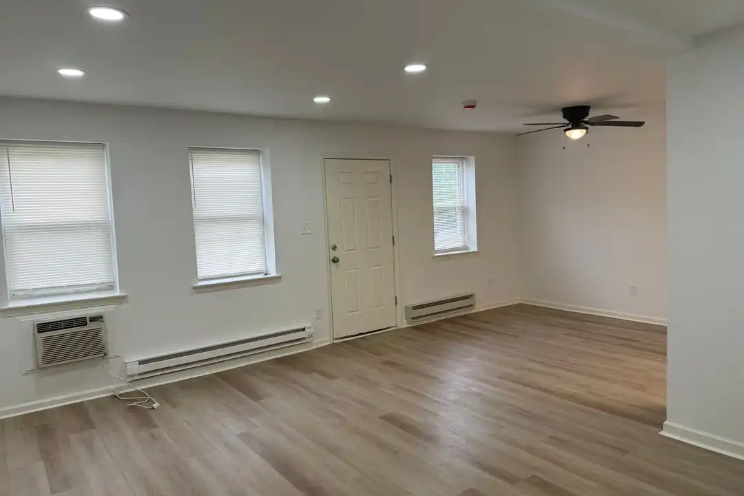 100 Willow Alley unit 101B - View 2