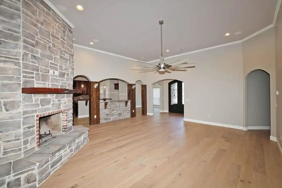 7501 Continental Parkway - View 6