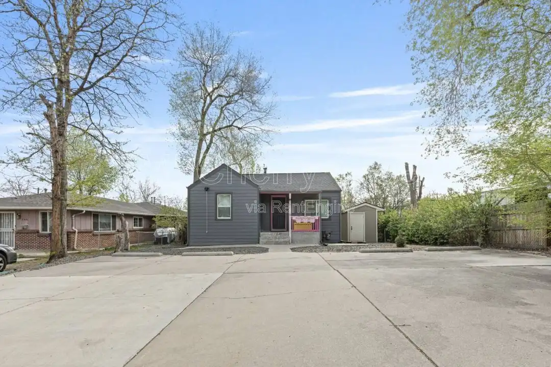 156 S Newton St unit A – pohled 2