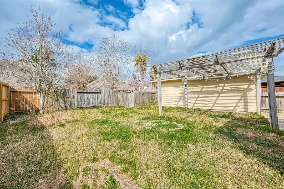 2424 Leanett Way - View 2