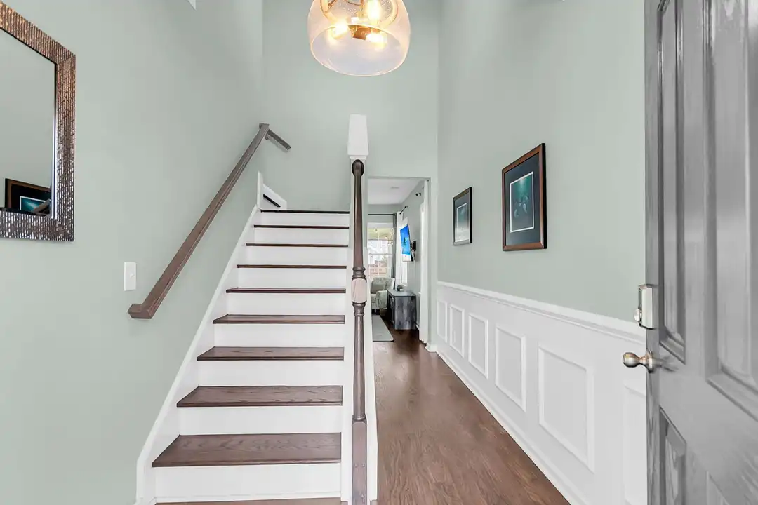 534 Alderly Dr - View 6