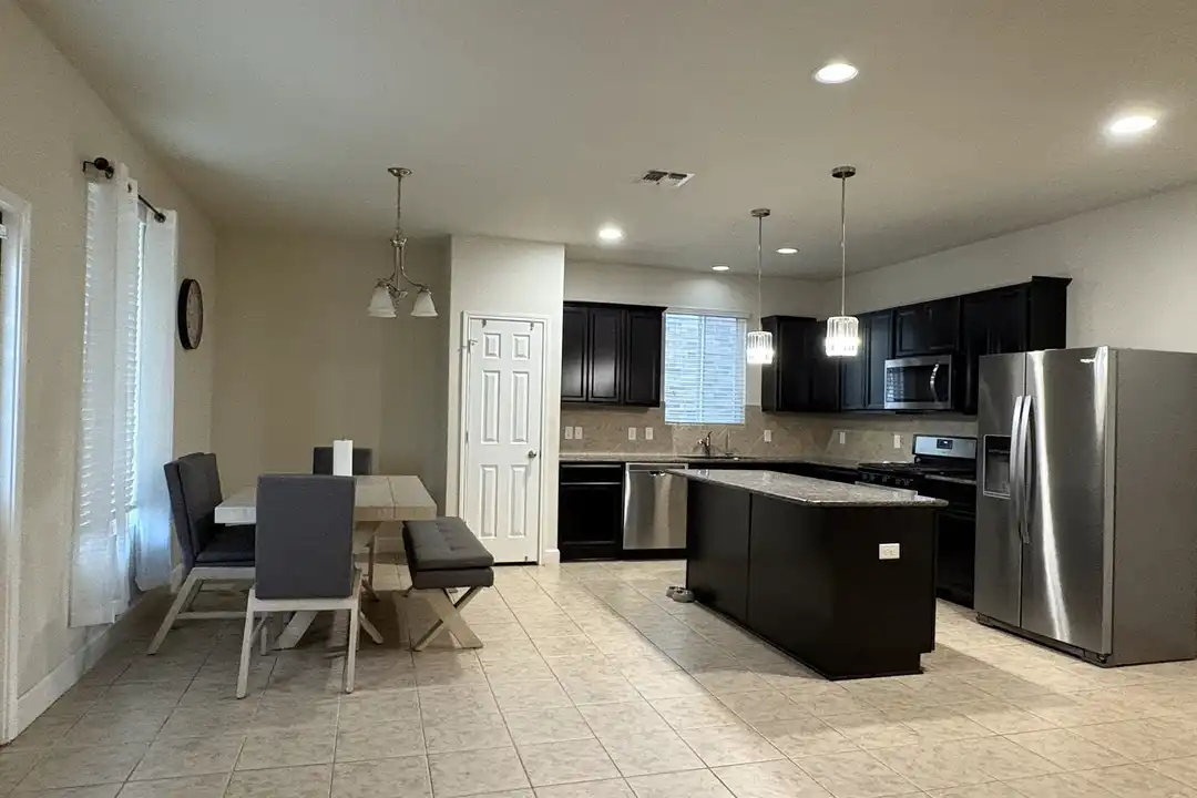1422 Kedros - View 5