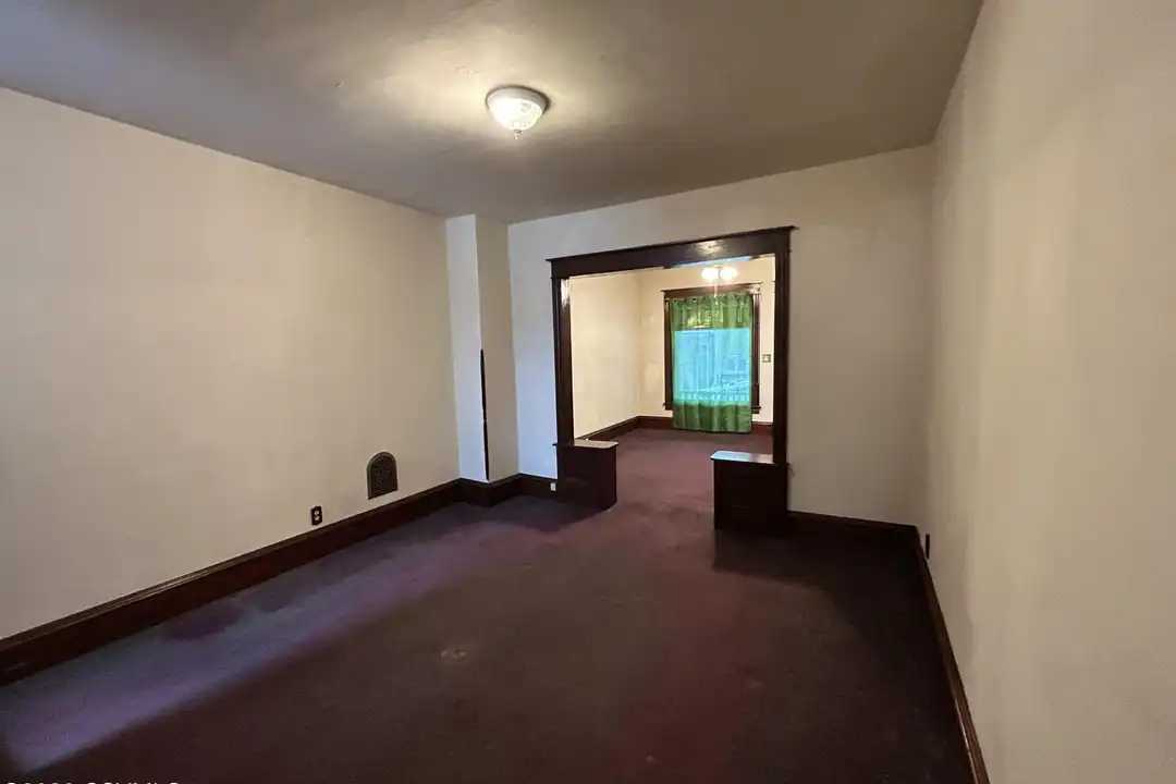 124 Birch St - View 4