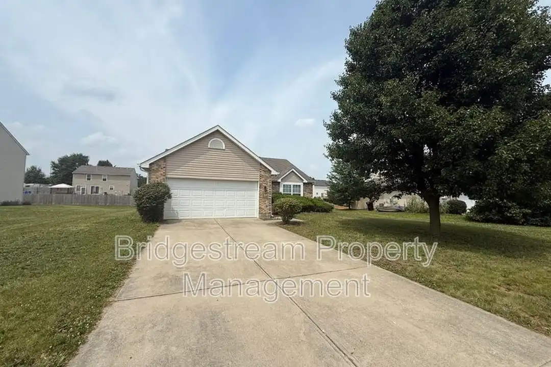 8694 Plum Creek Ct – photo 1 of 10