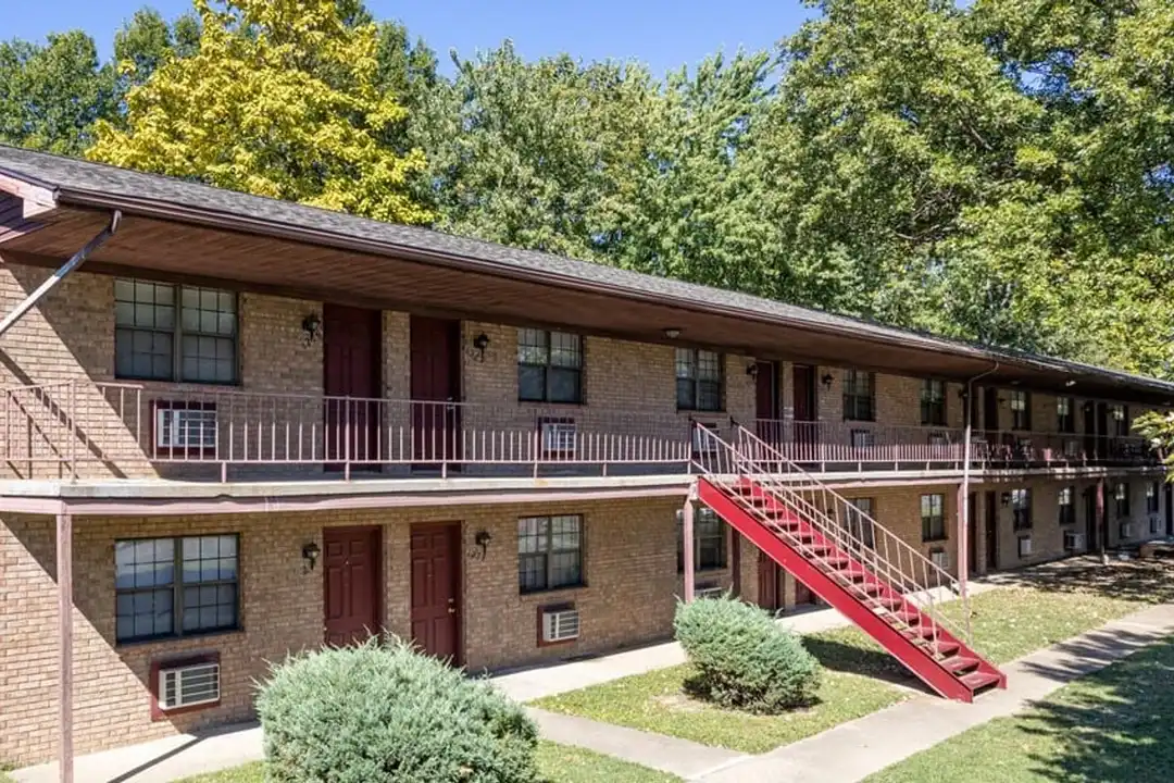 1290 Hatfield Dr unit 1070 - More