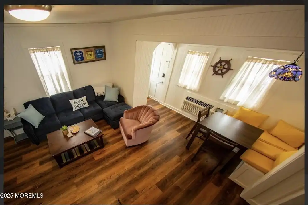 46 Kearney Ave #B - More