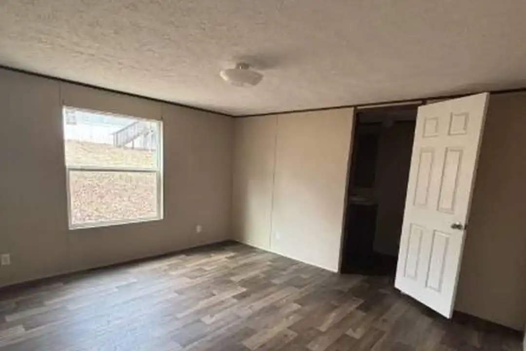 132 Gantt Rd #22 - View 3