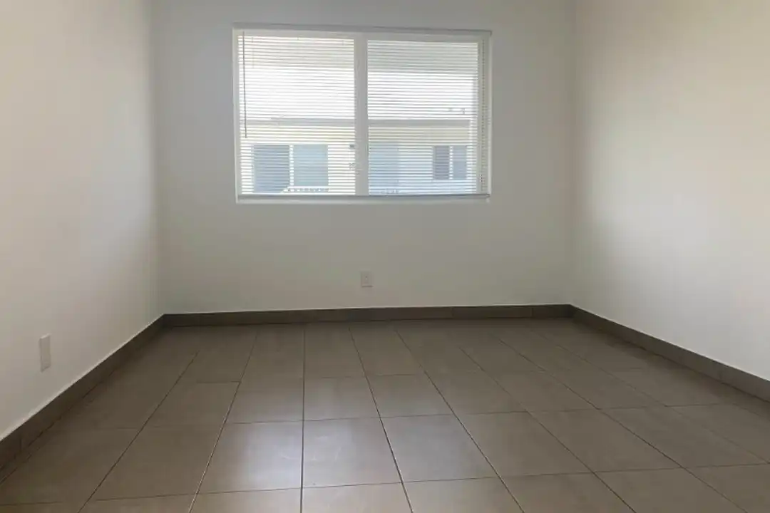 3201 Broadway unit 15 - View 6