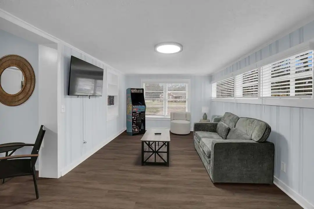 610 S Georgetown Dr unit 1386555P - View 5
