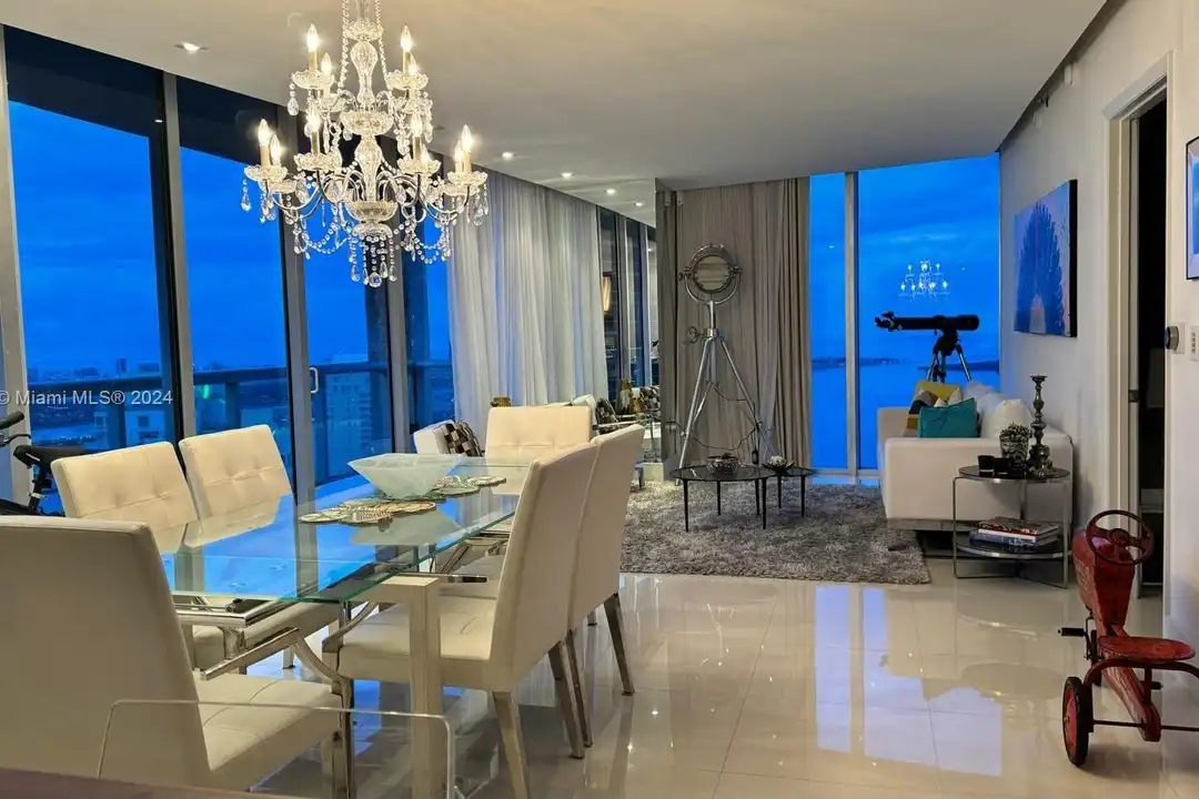495 Brickell Ave #4902 - View 5