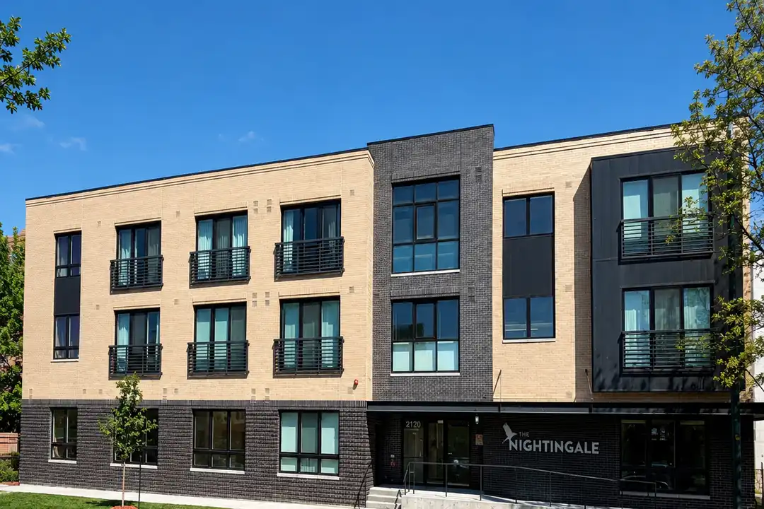 2120 N Downing St unit 304 - View 4