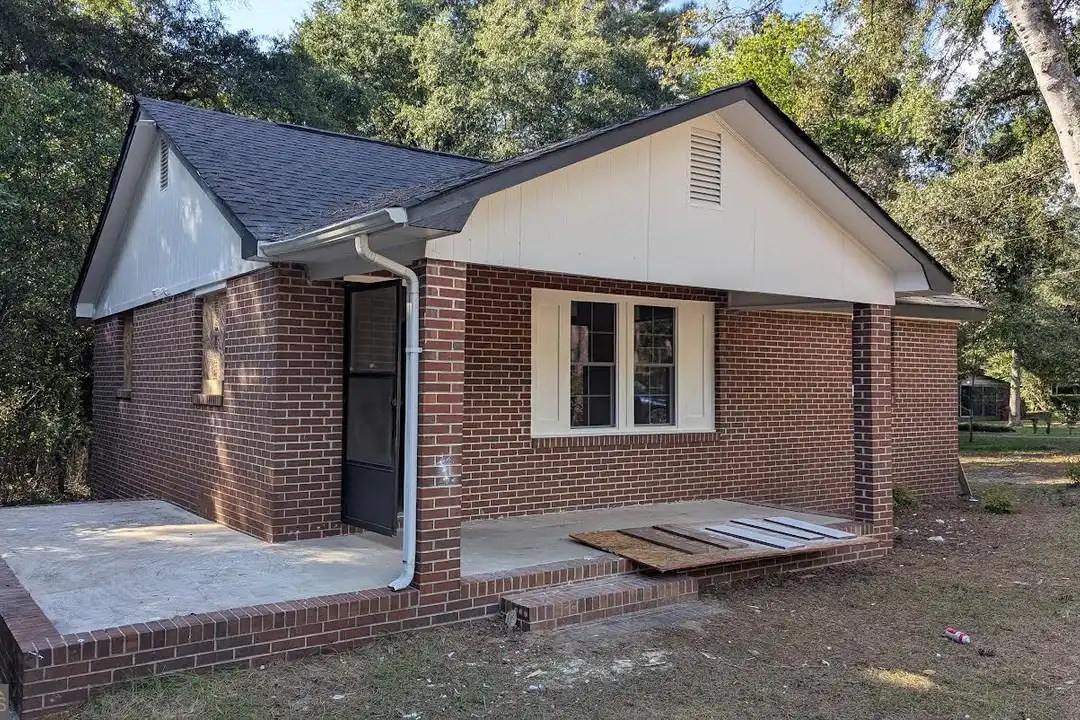 3444 Mogul Rd – photo 1 of 7