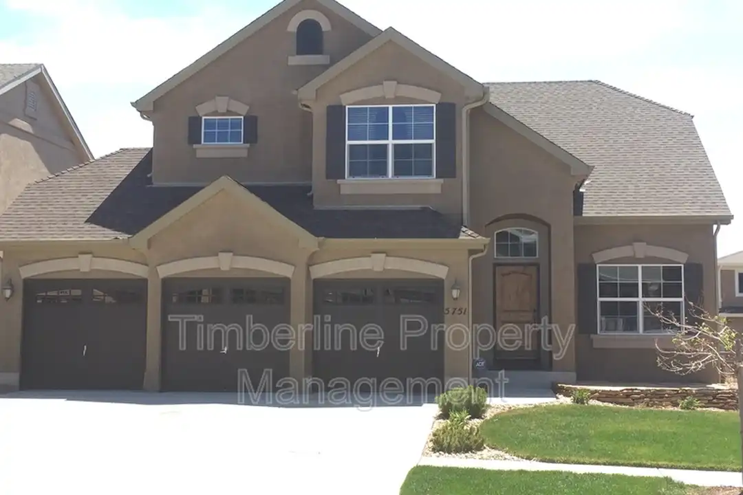 5751 Cisco Dr - View 2