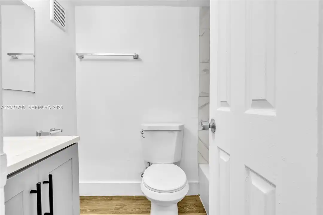 1000 NW 95th Terrace unit 103 - View 5