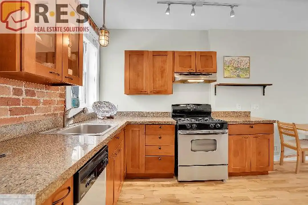 60 S Bannock St - More