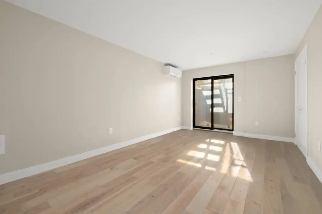 458 Decatur St #GARDEN - View 6