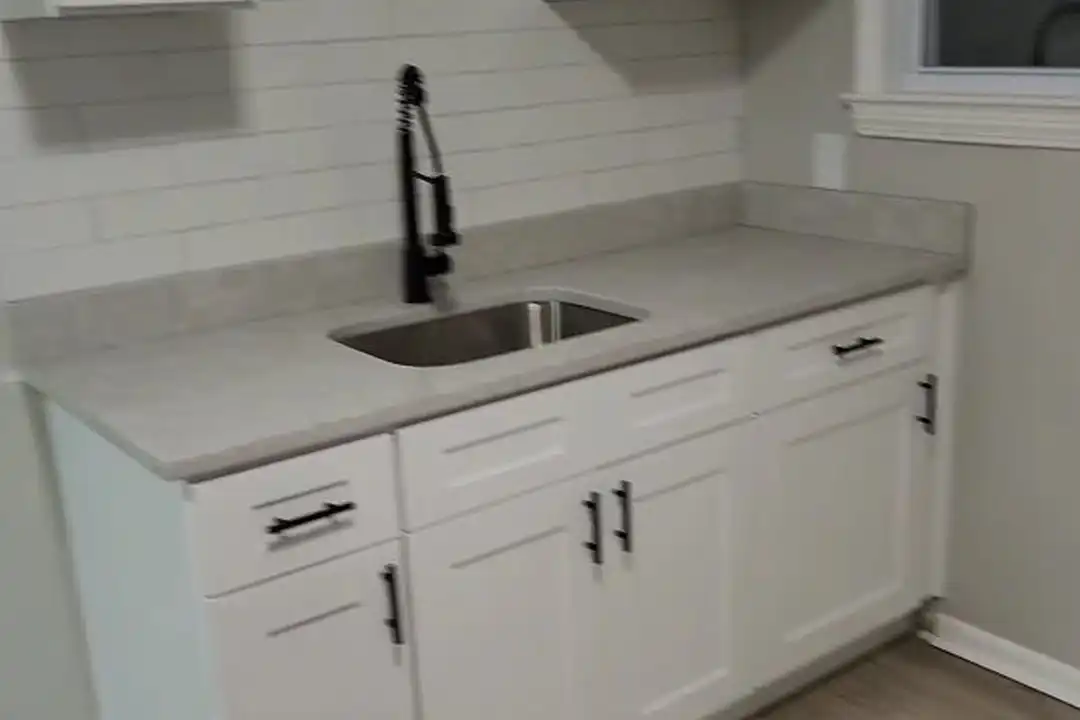 8015 Theota Ave – photo 1