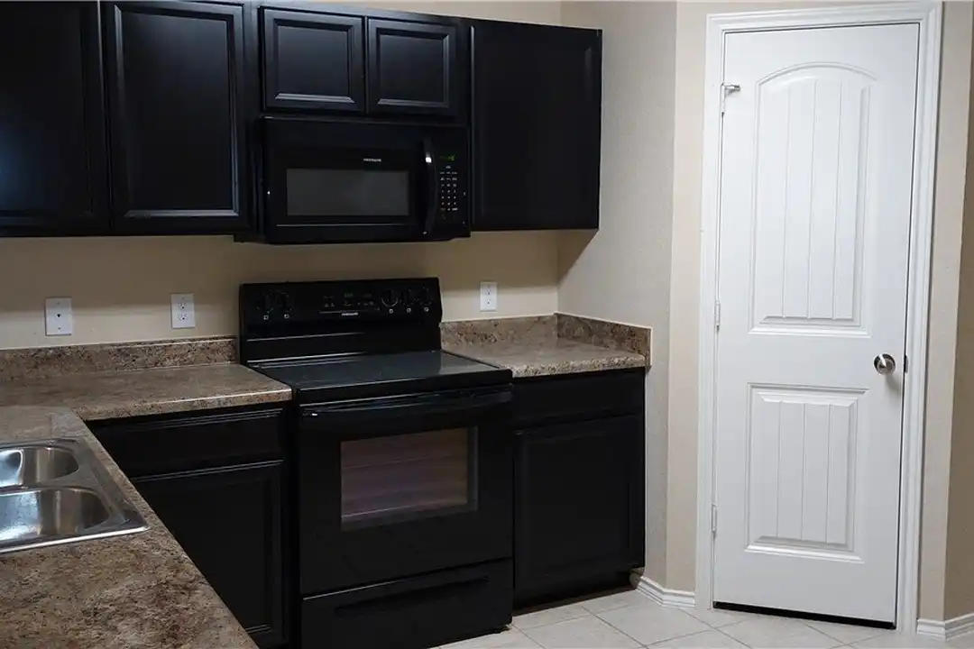 1556 Birmingham Dr - View 6