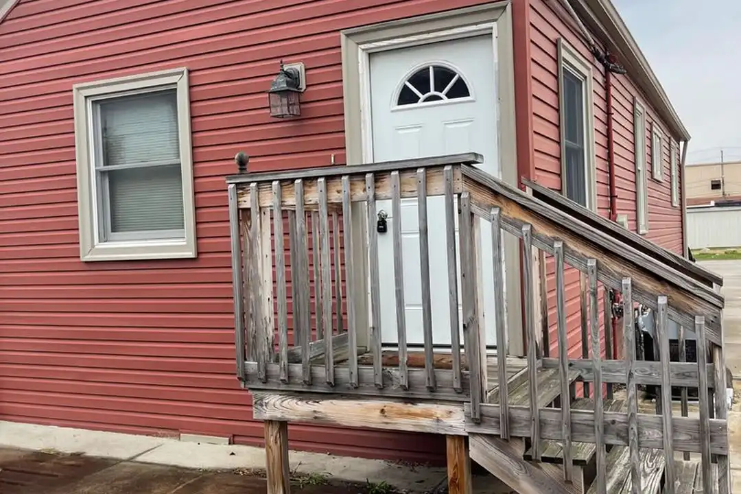 37939 Vine St unit Rear – photo 1