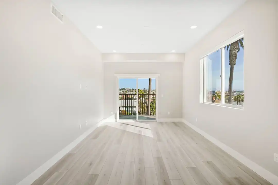 4072 Georgia St unit 6 - View 3
