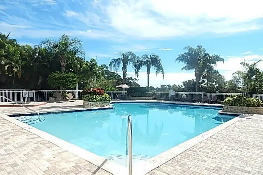 Apartment in Port Saint Lucie - View 2