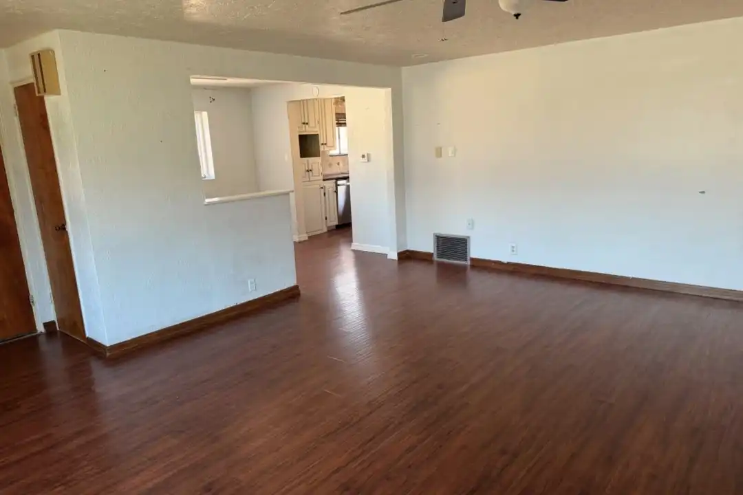 113 Stull Ct - View 4
