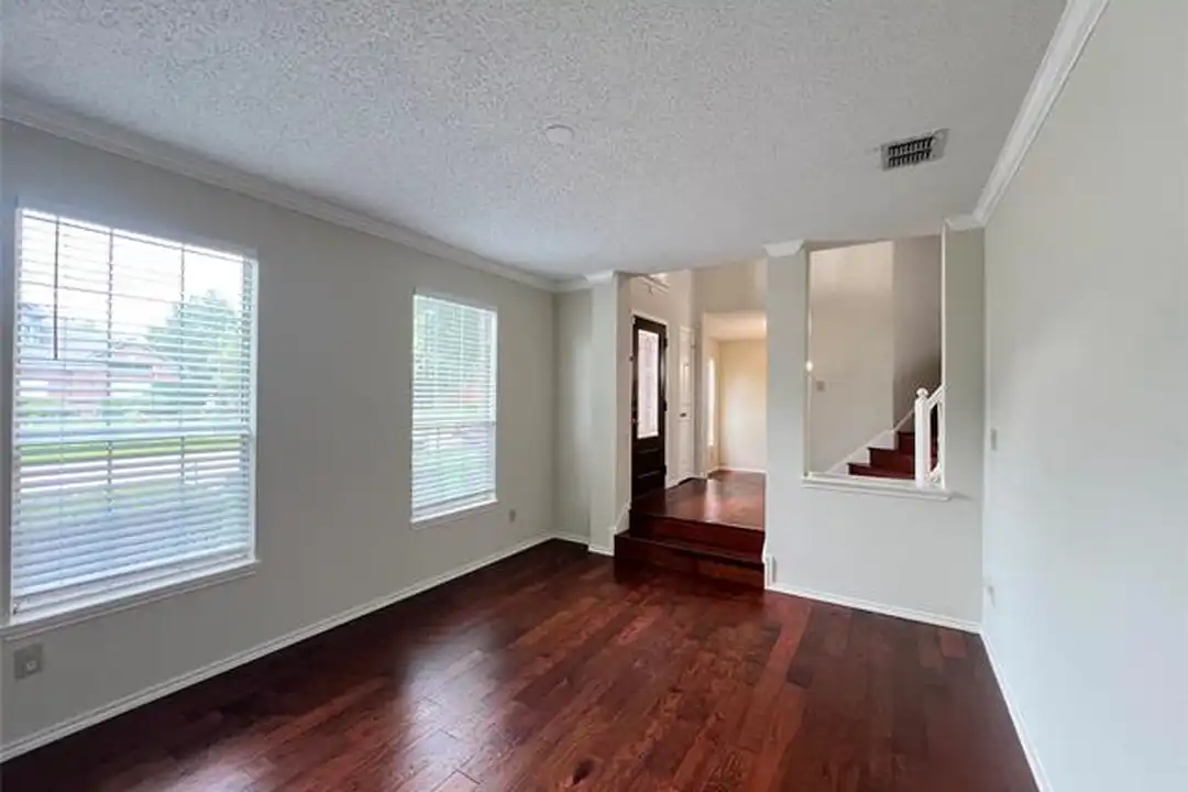 House in Mesquite - View 5