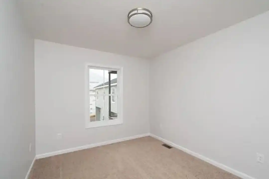 2933 Locust Grv Ct - View 6