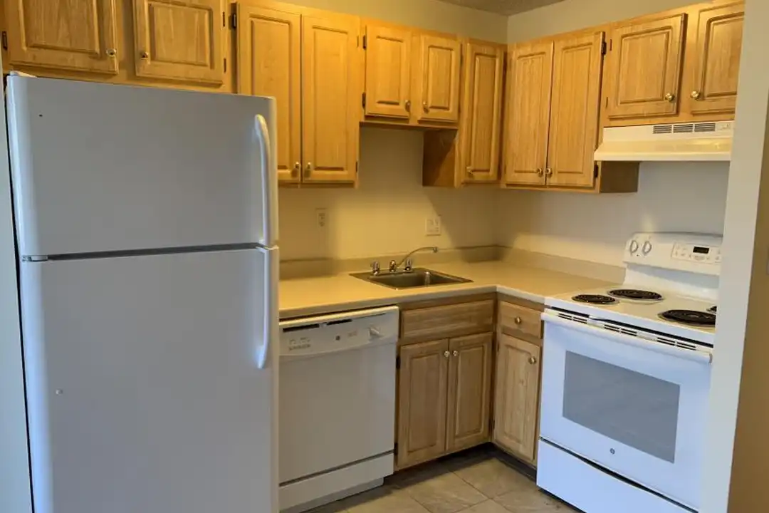 1126 Boylston St - View 3