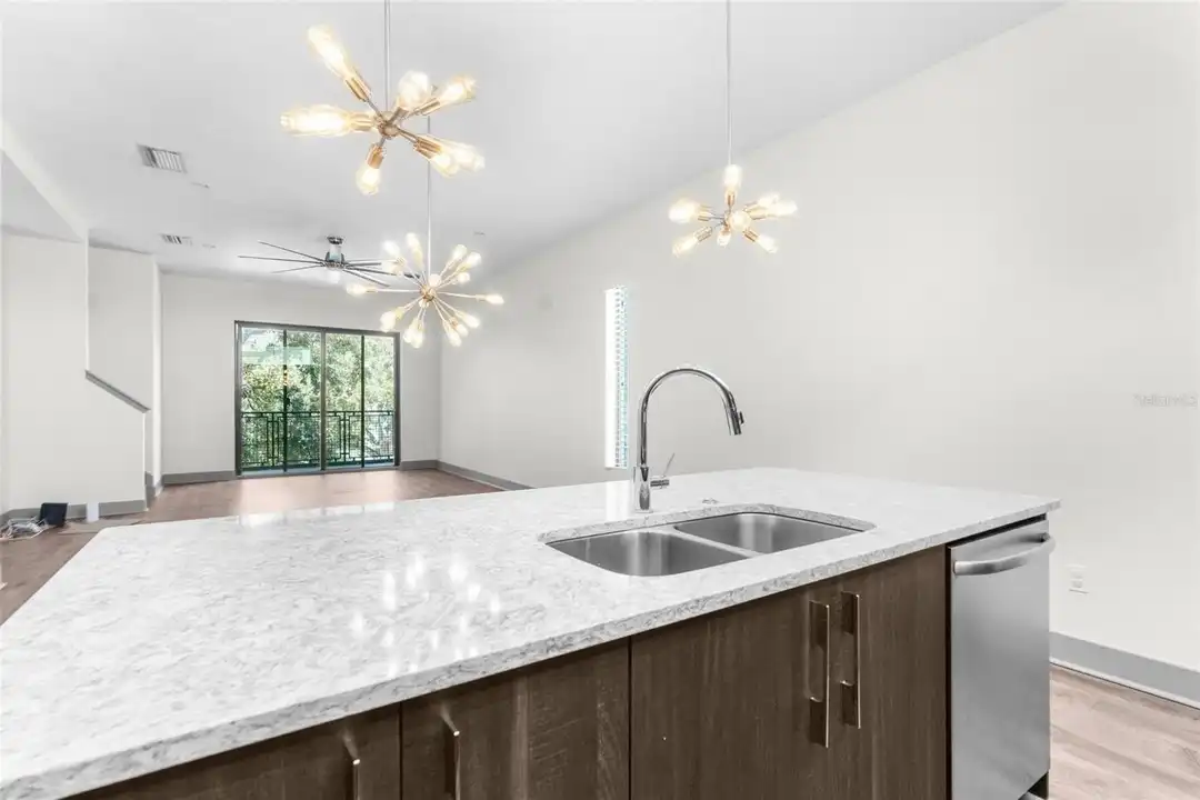 4810 W McElroy Ave #1 – pohled 6