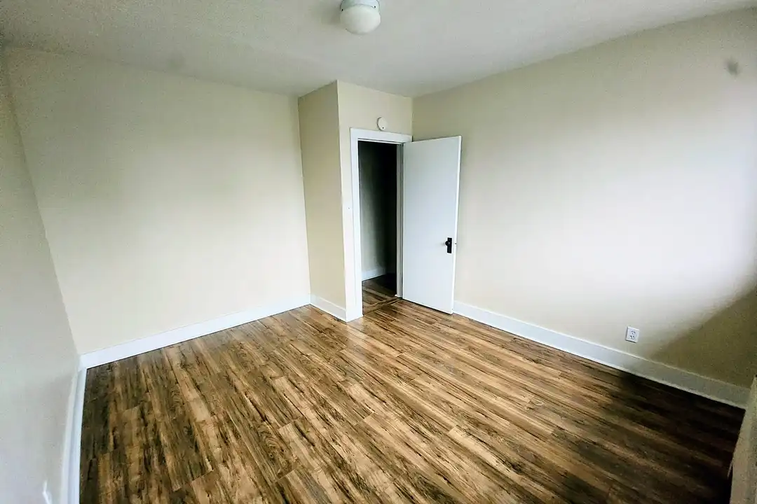 Apartment in Old Forge - View 2