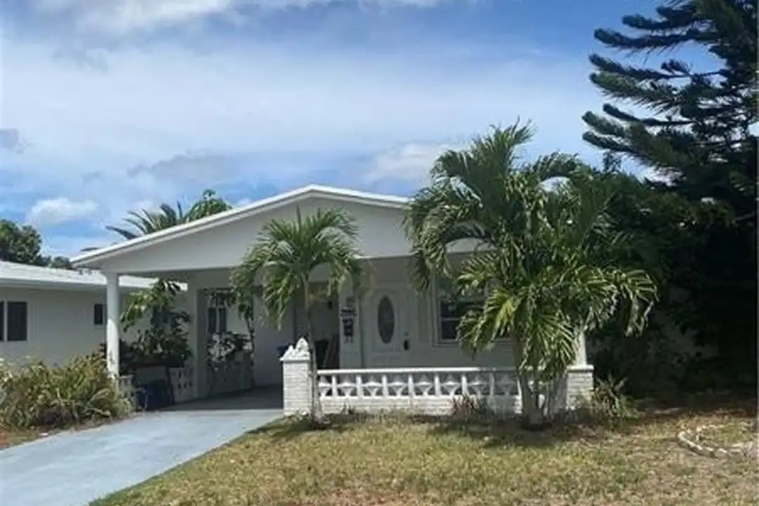 1620 NW 68th Terrace – photo 1