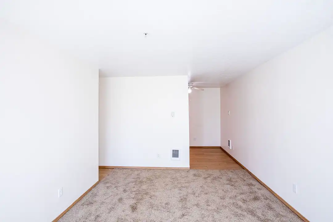 4611-4631 SW Luradel St unit 44 - Widok 4