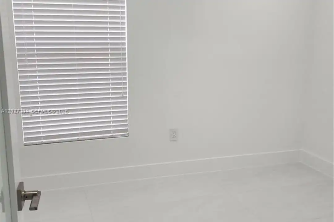 13741 SW 46th Terrace - View 4