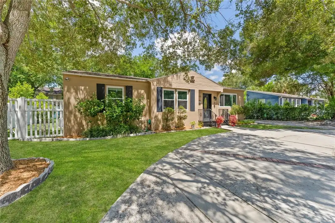 2605 S Manhattan Ave – pohled 3