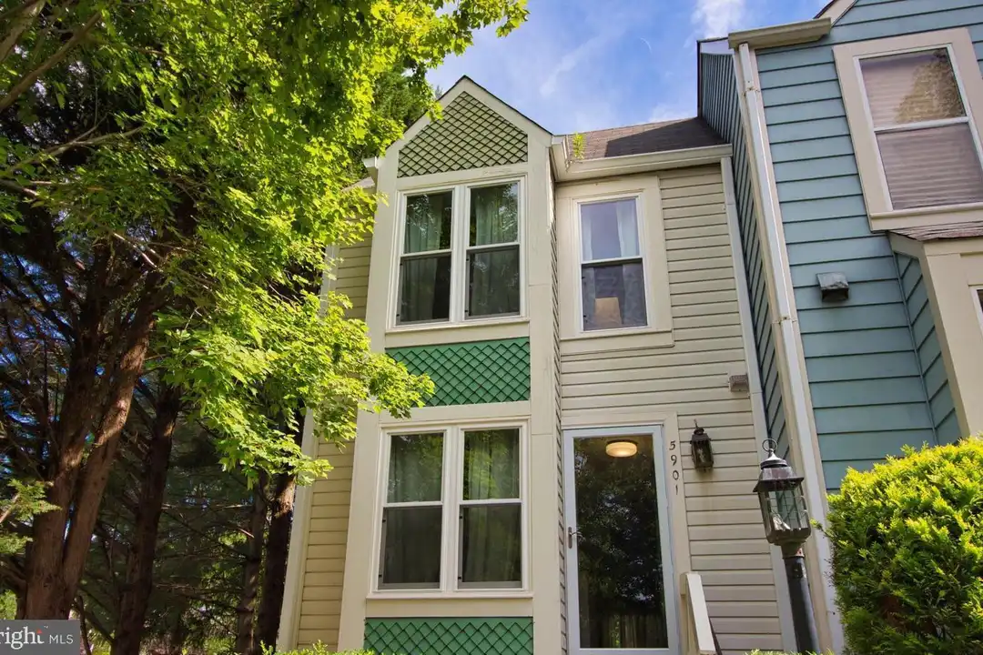 5901 St Giles Way – photo 1