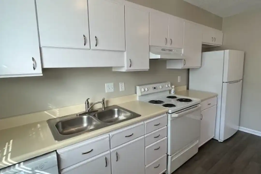 2916 Creekview Ct unit 2916-C Creekview Ct - View 5